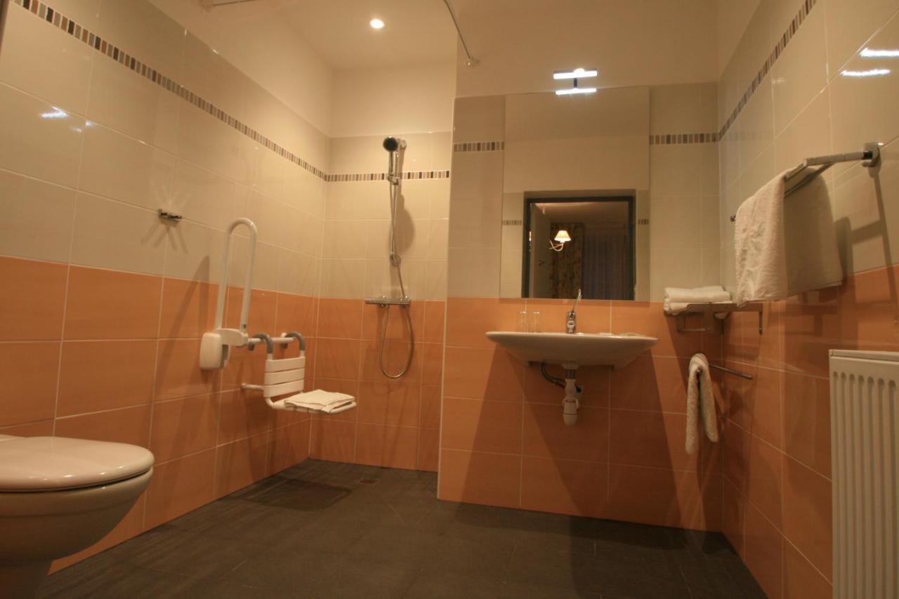 Auberge Du Cabestan Hotel Одиерн Екстериор снимка