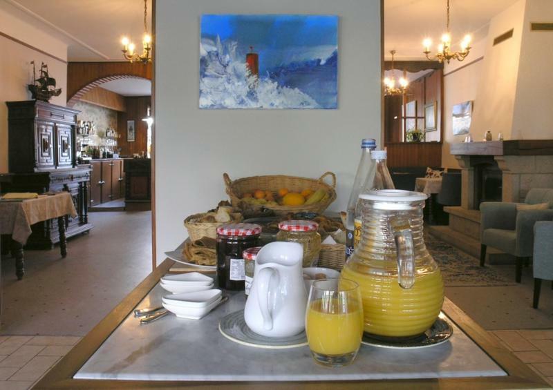 Auberge Du Cabestan Hotel Одиерн Екстериор снимка